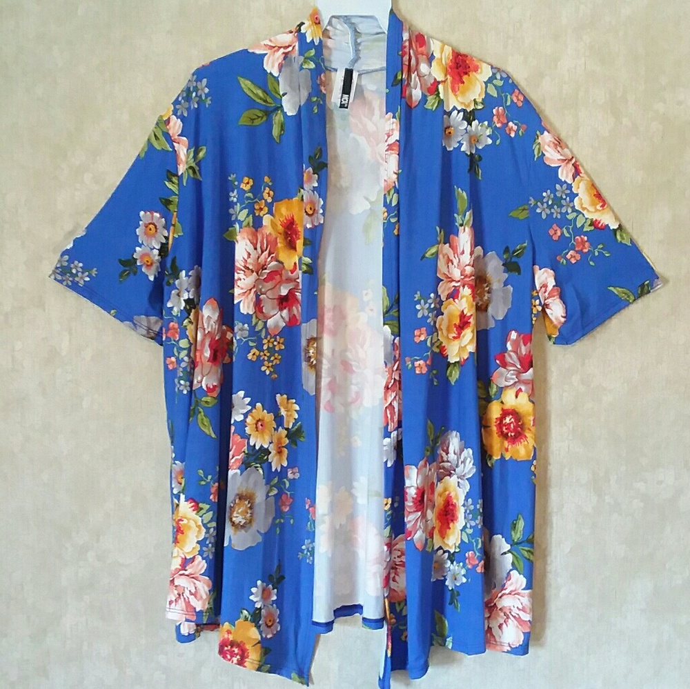 Blue Floral Kimono plus size 1X SALE - Picture 1 of 4